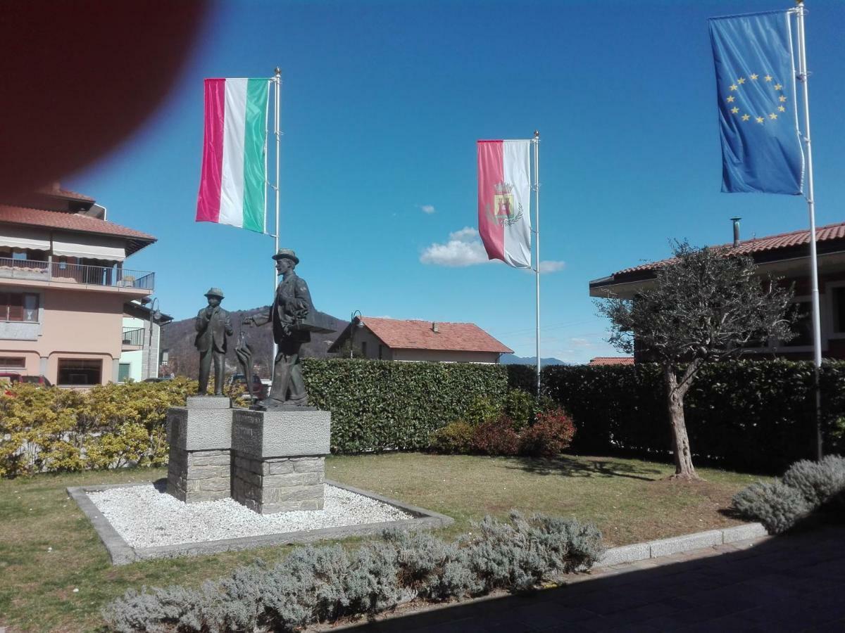La Casa Di Nuvola Lägenhet Massino Visconti Exteriör bild